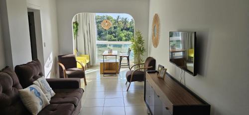 Enseada Azul Apartment | Refúgio na Bacutia - Apt a 80m da melhor praia de Guarapari - Enseada Azul - Ar condicionado Piscina Churrasqueira e Salão de jogos