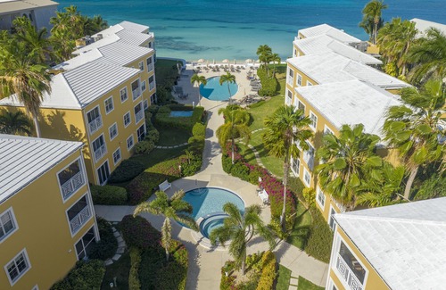 Seven Mile Beach Condo | Regal Beach Club 221 - Fantastic Location - Walking Distance to Everything!