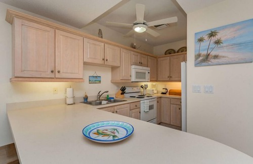 Seven Mile Beach Condo | Regal Beach Club 223 - Amazing location on 7 Mile Beach - walk to everything!