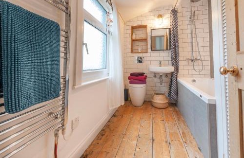 Exeter House | Regal House Exeter
