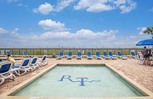 Myrtle Beach Condo | Regency Towers 207: 3 BR, 3 BA in Myrtle Beach, Sleeps 8