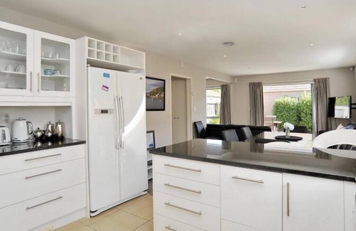 Riccarton House | Regents 94B-Regents Villa B - Spacious stylish home