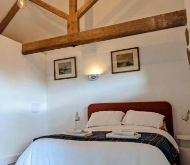 Barrow Gurney House | Regilbury court,The Yard