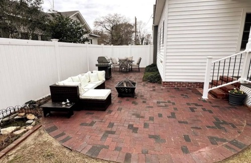 Snow Hill House | Relax after a family or sporting event, enjoying the backyard or the fireplace.