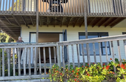 Christchurch District House | Relax and enjoy the stunning views