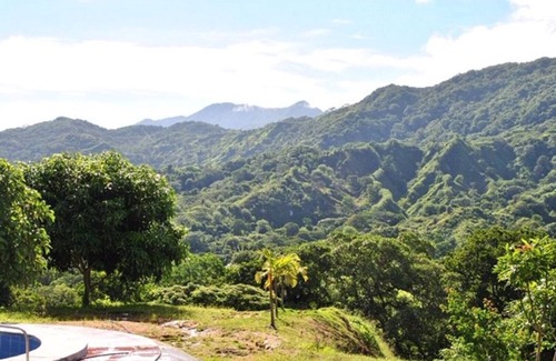 Arjona Cabin | Relax and enjoy the view!