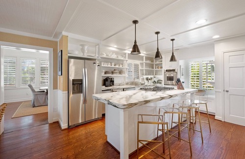 Debordieu Colony House | Relax and Enjoy the Spectacular Views in this Picturesque Home