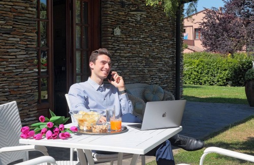 Crespina Apartment | Relax at Cenaia . two-room apartment Viola