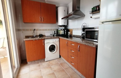 La Zubia Apartment | Relax & Home, Apartment with terrace and parking