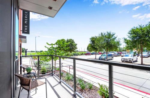 New Braunfels House | Relax in a Luxe Resort-Style Condo