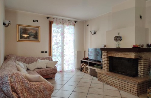 Torriana Apartment | Relax in collina a due passi dal mare