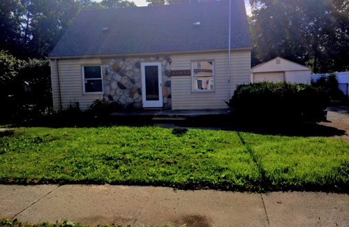 Redford House | Relax in Redford -Charming 2-bedroom, 1 bath house