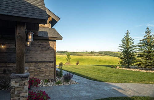 Felt House | Relax in Solitude at "Our Place" - Sleeps 22