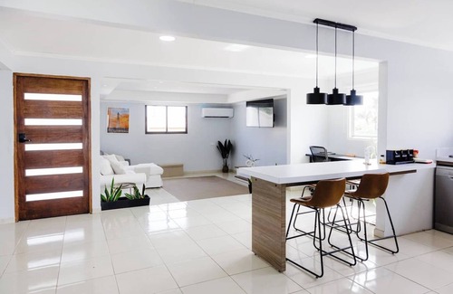 Oranjestad House | Relax in this peaceful and private 3-bedroom villa with a pool, located just minutes from the airpor