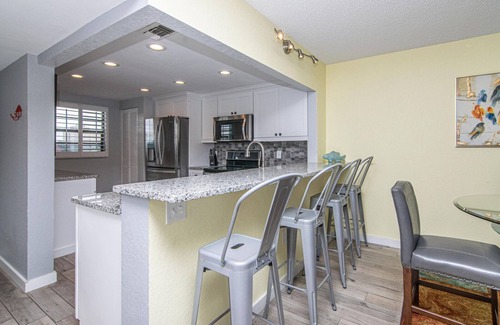 Indian Shores Condo | Relax in updated Condo in near Paradise
