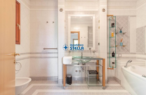 Eraclea Villa | [ Relax in villa ] Bright with Large Spaces
