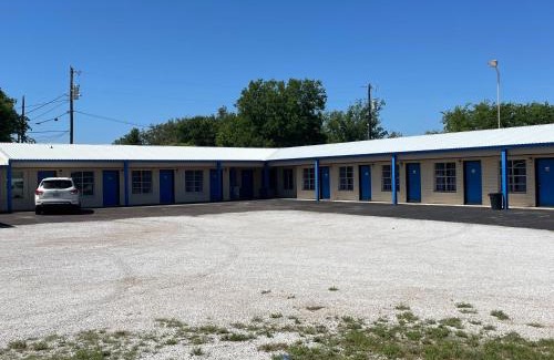 Goldthwaite Hotel | Relax Inn Goldthwaite