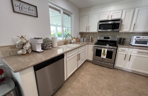 Palm Springs Villa | Relaxing 3 bedroom villa with pool and spa