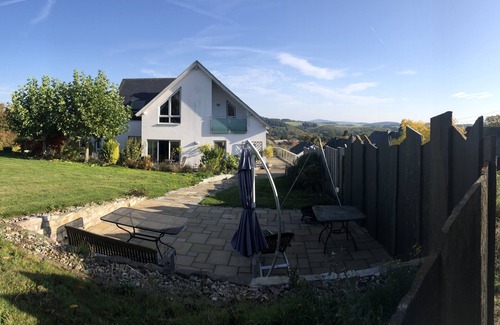 Morschied Apartment | Relaxing above the Hunsrück, modern living, hiking, cycling, good food