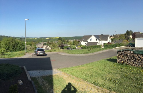 Morschied Apartment | Relaxing above the Hunsrück, modern living, hiking, cycling, good food