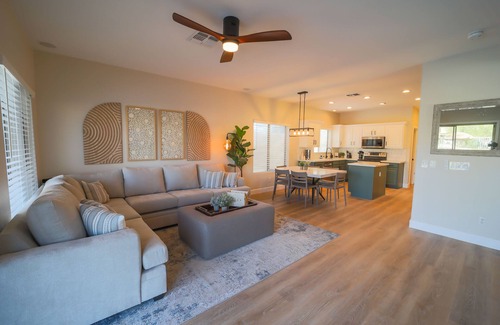 Deer Valley House | Relaxing and Spacious Model-Home w/A Resort-Style Backyard & Heated Pool