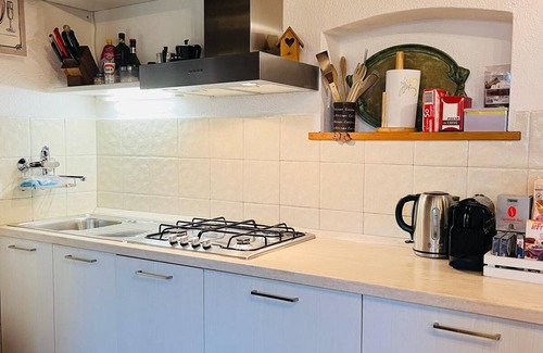 Vittorio Veneto House | Relaxing Chalet equipped whit a private Wellness Area: Sauna and Jacuzi hot tub!