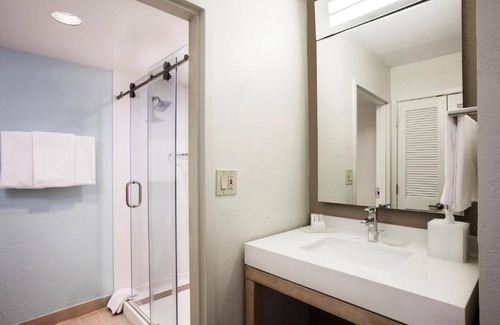 North Myrtle Beach Hotel | Relaxing Coastal Getaway Near Barefoot Landing with Indoor Pool