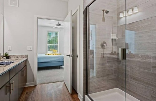 Deerwood House | Relaxing & Fun | π Pool, Fitness, Near Beach