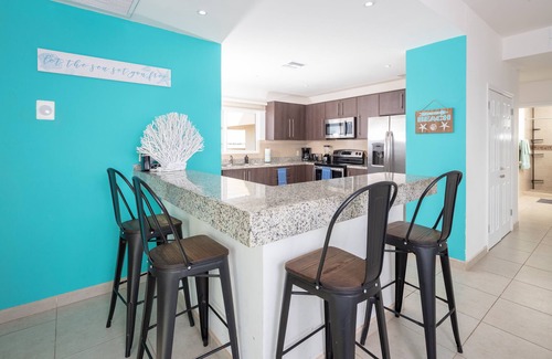 Las Conchas Condo | Relaxing, Quiet Ocean View Condo in Las Conchas with all the amenities