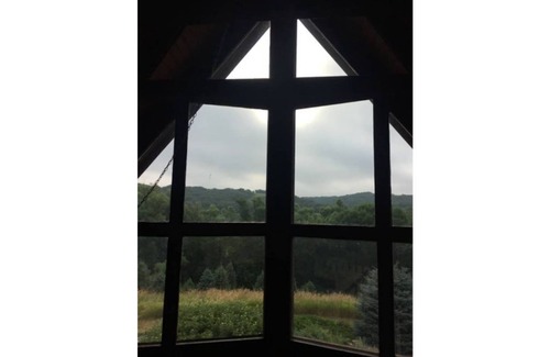 Canton House | Relaxing Riverview Cabin with Scenic Hot Tub