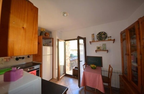 Molinos de Duero Cottage | Relaxing Rural House Caminos de Machado overlooking the river - for 10 people