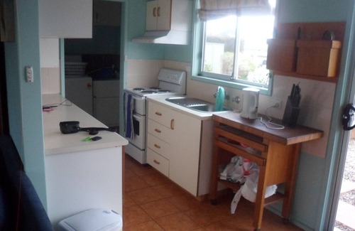 St Helens House | Relaxing Time - Peron Street