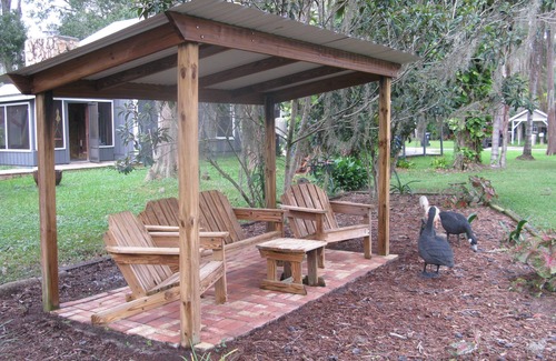 Lutz House | Relaxing waterfront haven. Near Moffett cancer center.