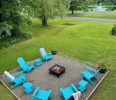 Athens House | Relaxing with Hot Tub - Pond Front & Outdoor Fire Place Upstate - Catskills