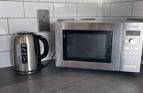 Brentwood Apartment | Relocation l Business l Workers