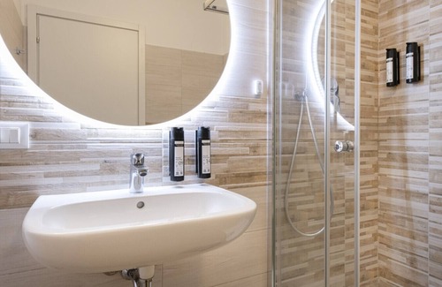 Fiera Condo | Relstay | Double Room with Private Outdoor Area