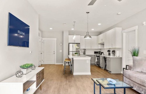 Paw Creek Condo | Reluxme | Gorgeous 2BR Condo in South Charlotte