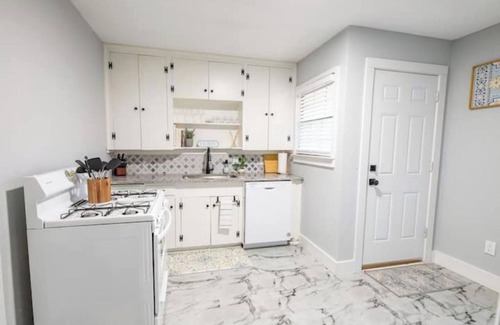 Wichita Falls Apartment | Remodeled 2BR Duplex Near Dining