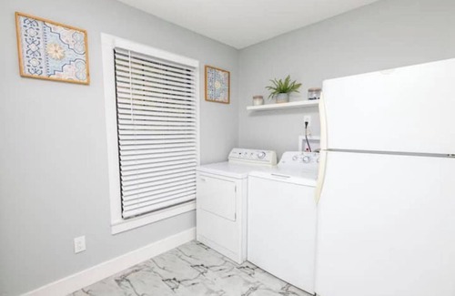 Wichita Falls Apartment | Remodeled 2BR Duplex Near Dining