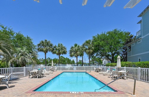Emerald Waters Village House | Remodeled Beach Home | Private Hot Tub | Two Pools | Bikes | Gated Community