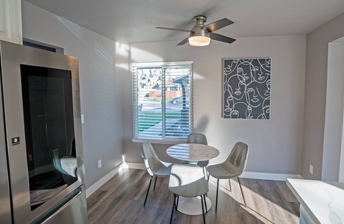 South Natomas House | Remodeled home 10 minutes from DOCO