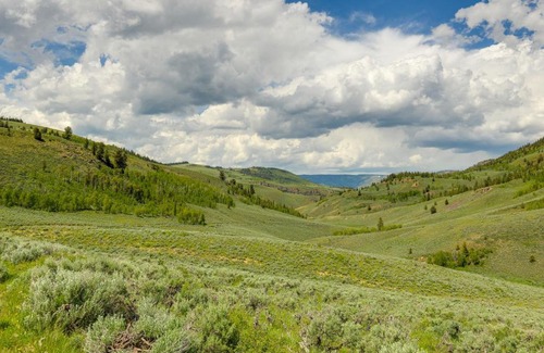 Kemmerer House | Remote Mountain Vacation Rental in Wyoming Range!