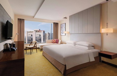 Ahmedabad Hotel | Renaissance Ahmedabad SG Highway