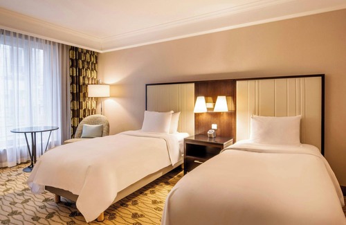 Upper Town Hotel | Renaissance Brussels Hotel