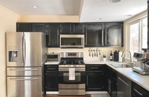 Northwest Reno House | Reno Gem 3 and a half Miles to DT, 40 Miles to Tahoe