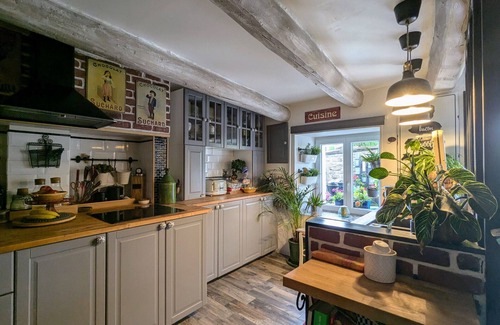 Saint-Victor-sur-Arlanc Bed & Breakfast | Renovated rural charm in peaceful setting