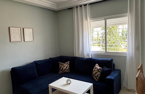 Bni Makada Apartment | Renovated 60m apartment, 2 min from bus station