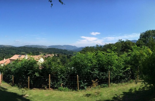 Serres-sur-Arget Apartment | Renovated apartment in Serres-sur-Arget with swimming pool