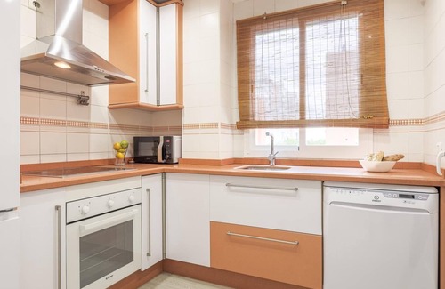 Consolacion Apartment | Renovated apartment in Seville Macarena neighborhood near Miraflores park