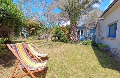 Tregastel House | Renovated Breton house 100m from the sea with small sea view in TREGASTEL